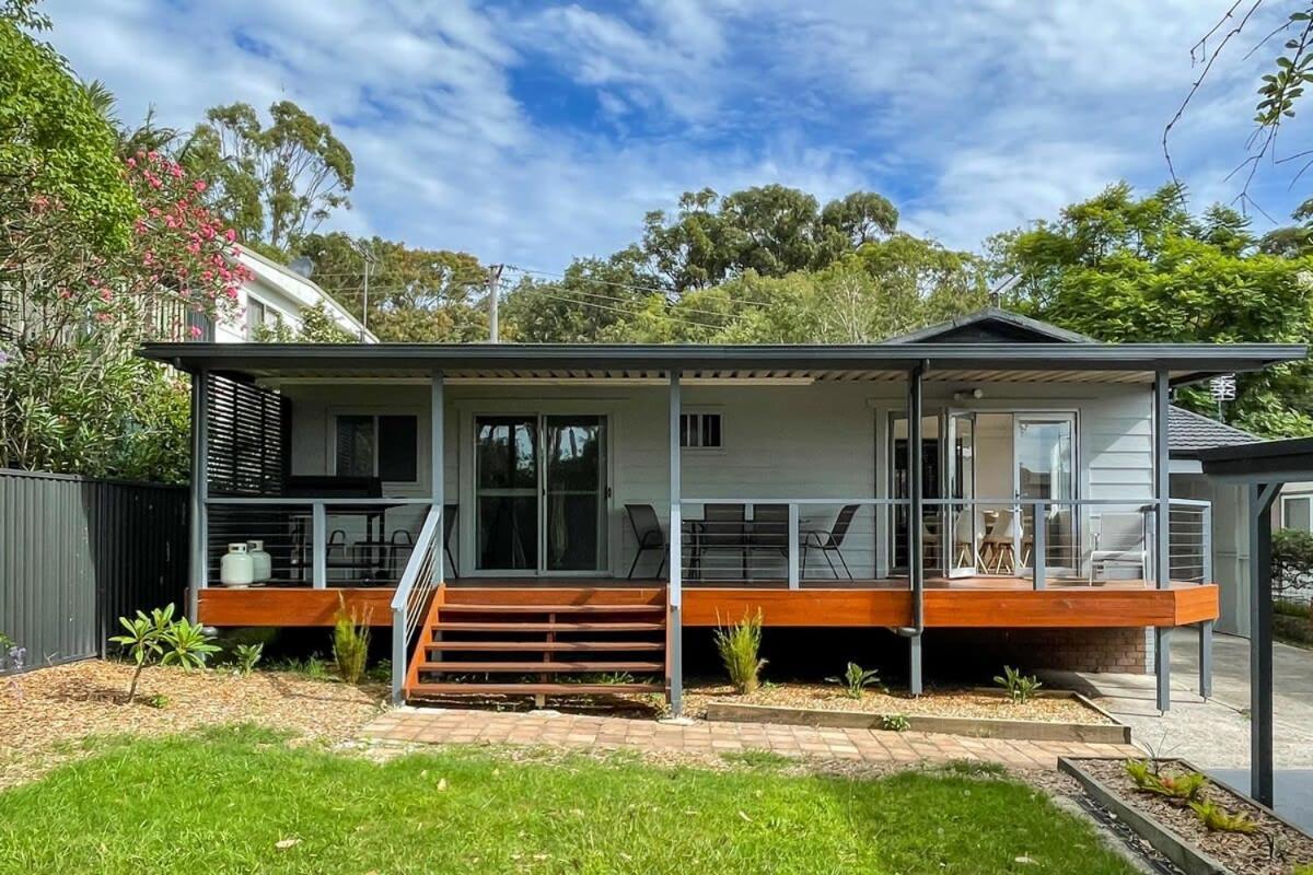 Renovated Beach Home - Relax & Unwind Toukley Buitenkant foto